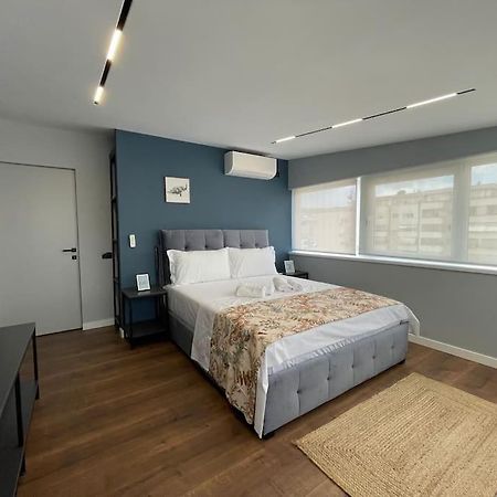 Appartamento Voyage Penthouse Tirana Esterno foto